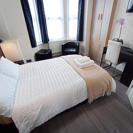 The Little Studio- Self Contained One Bed Studio Flat 옥스퍼드 외부 사진
