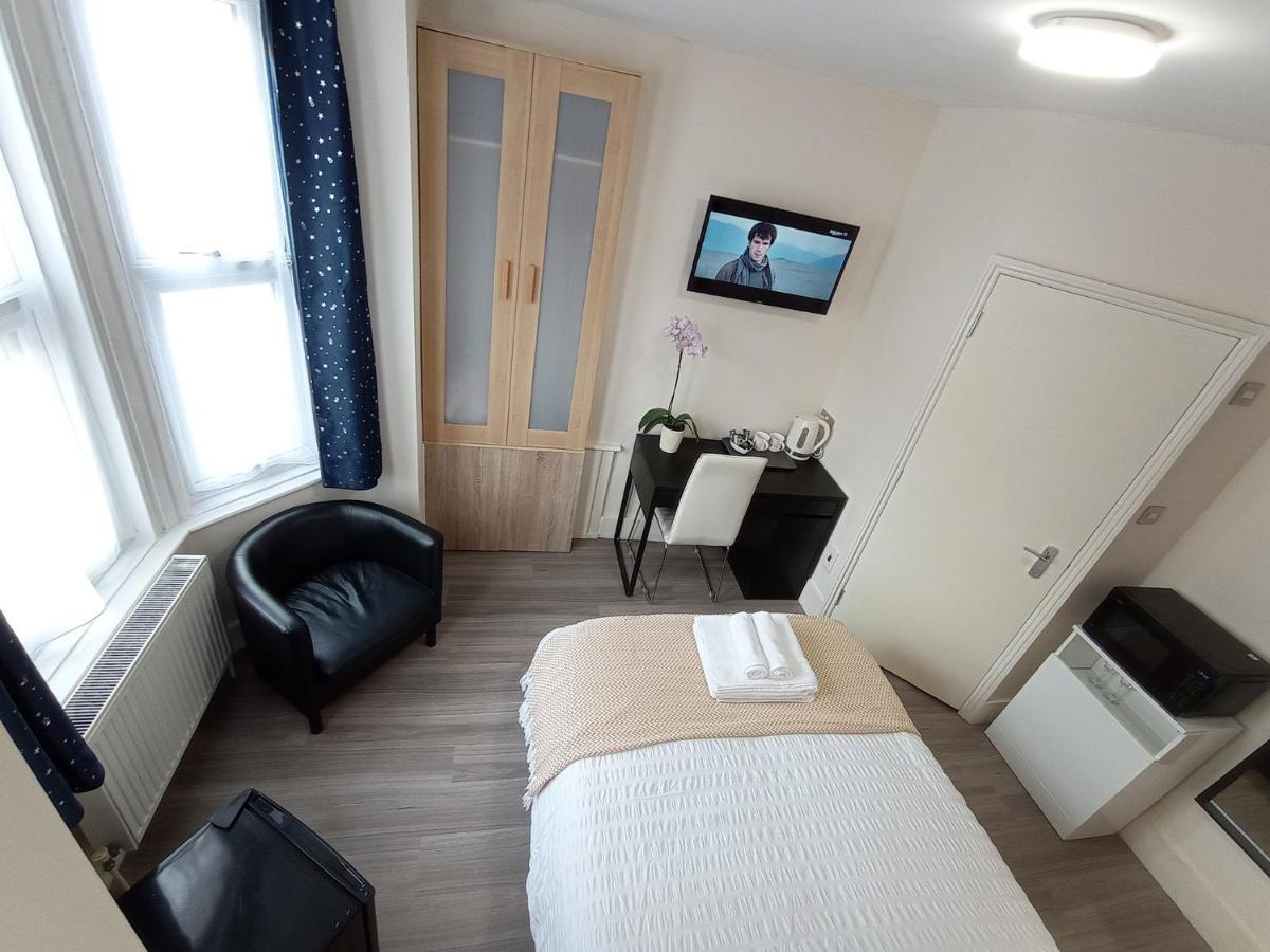 The Little Studio- Self Contained One Bed Studio Flat 옥스퍼드 외부 사진